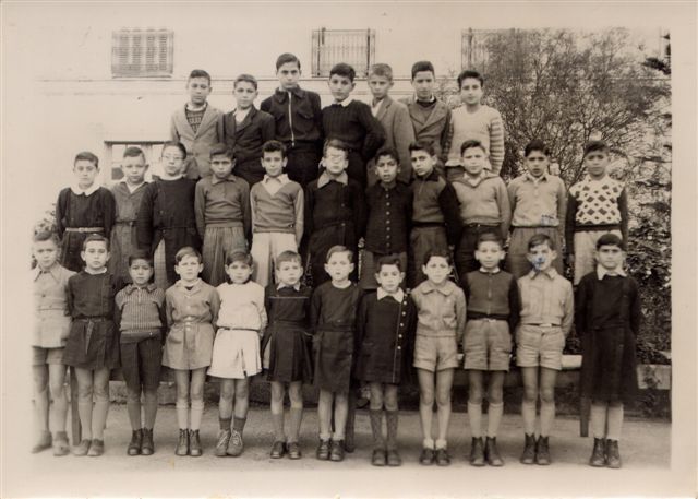 1950-51 : CM1