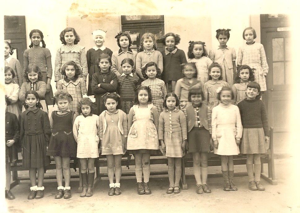 Ecole V.Hugo: CE2:49-50
