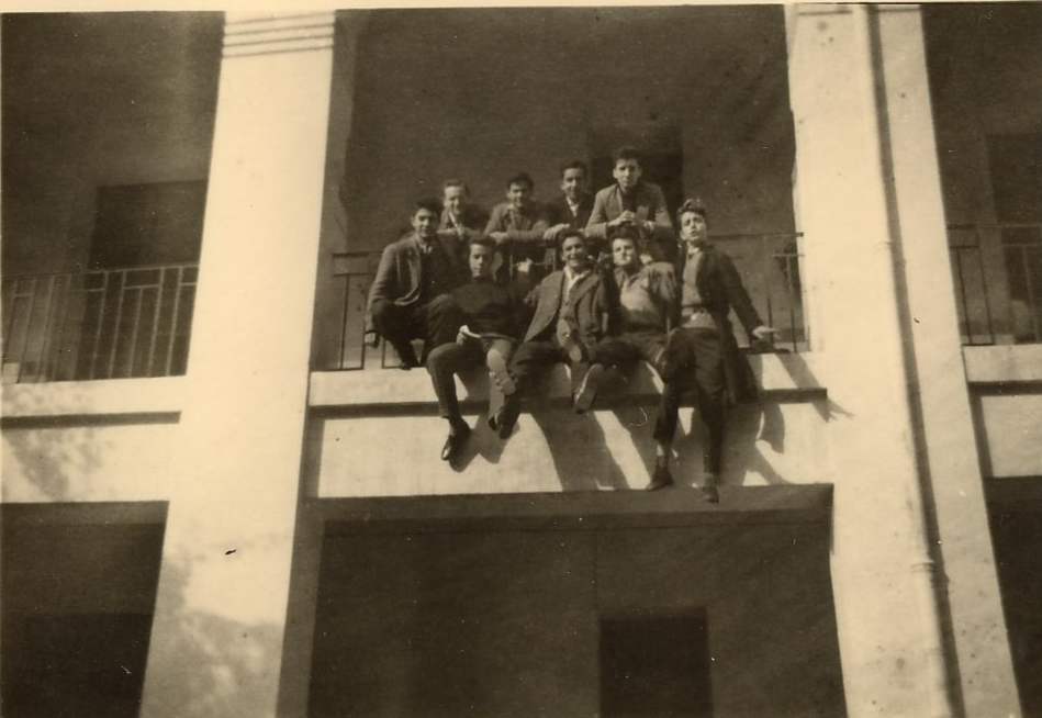 Quelques internes imprudents : 1957