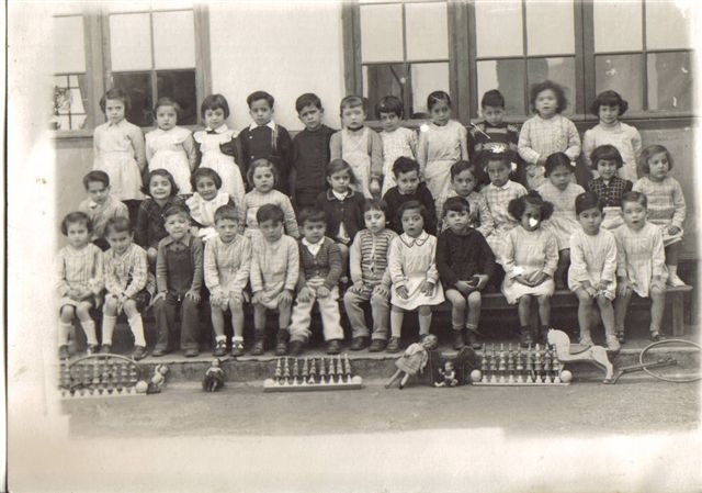 Maternelle Jean Jacques Rousseau 1952-53