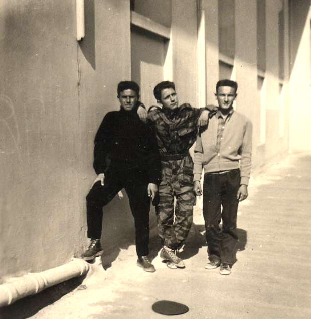 Sur les terrasses du lyce : 1956
